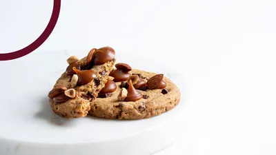 Crunchy cookie with caramel